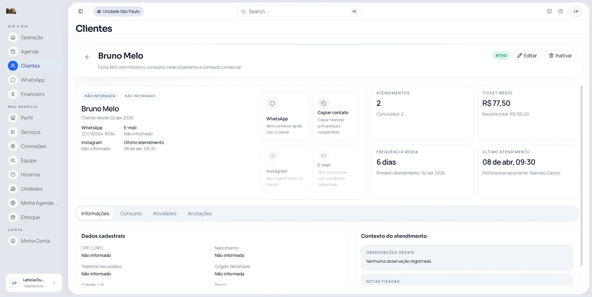 Ficha detalhada do cliente no painel do Opero usada como referência de histórico no atendimento.